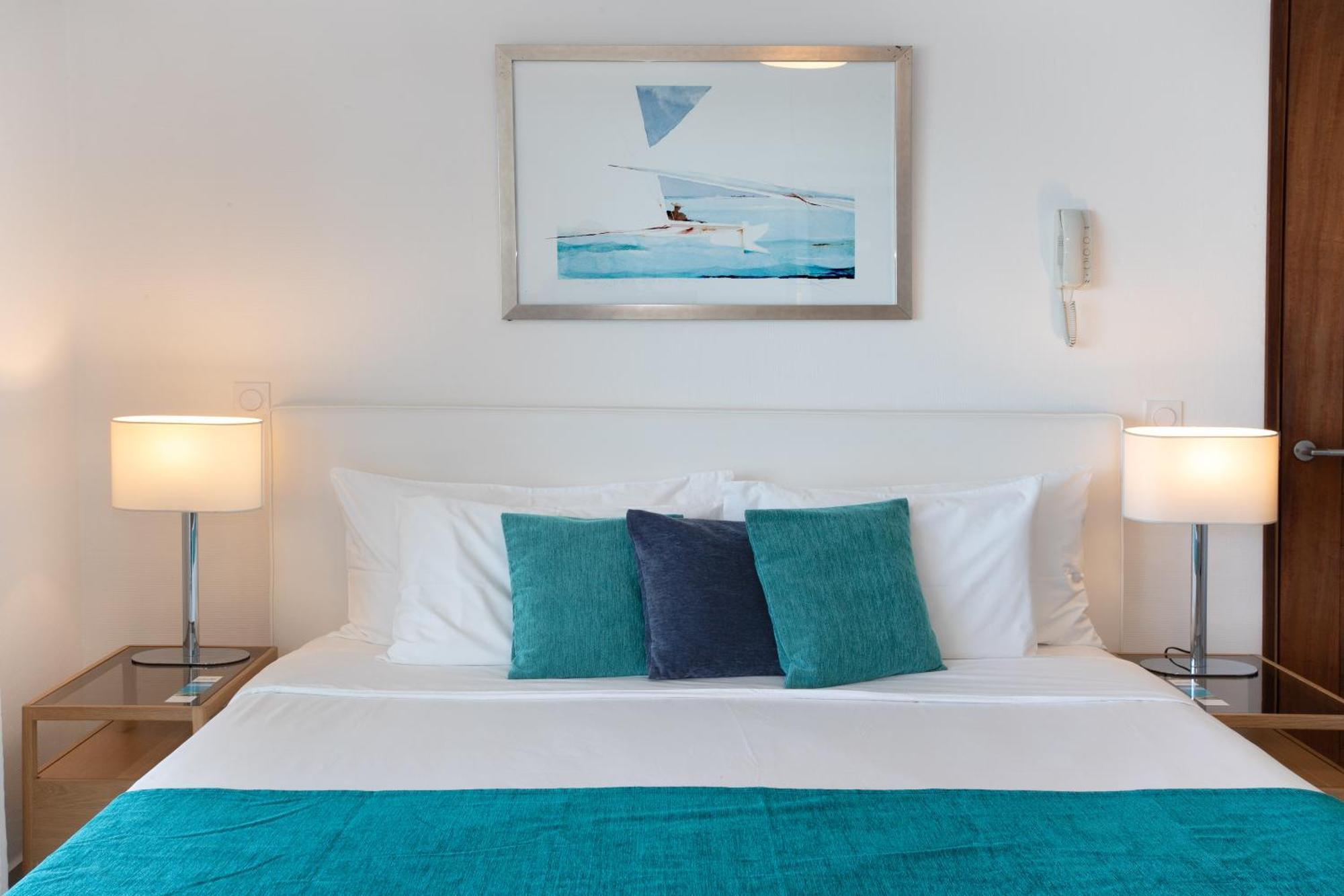 גרנד קז Bleu Emeraude Hotel מראה חיצוני תמונה